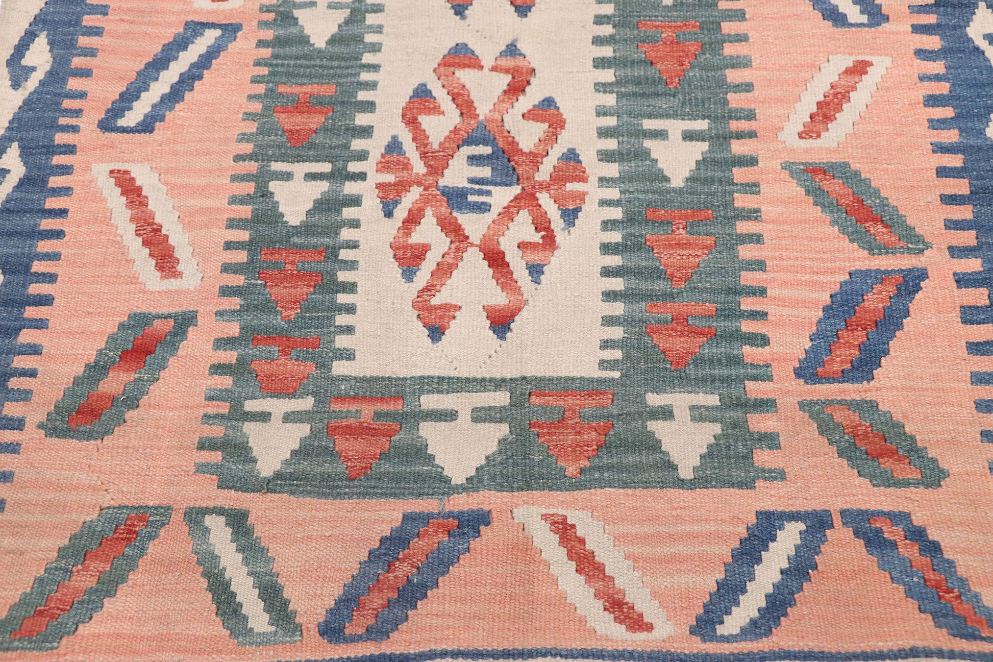 4 x 6 Vintage Persian Shiraz Kilim Rug 77823