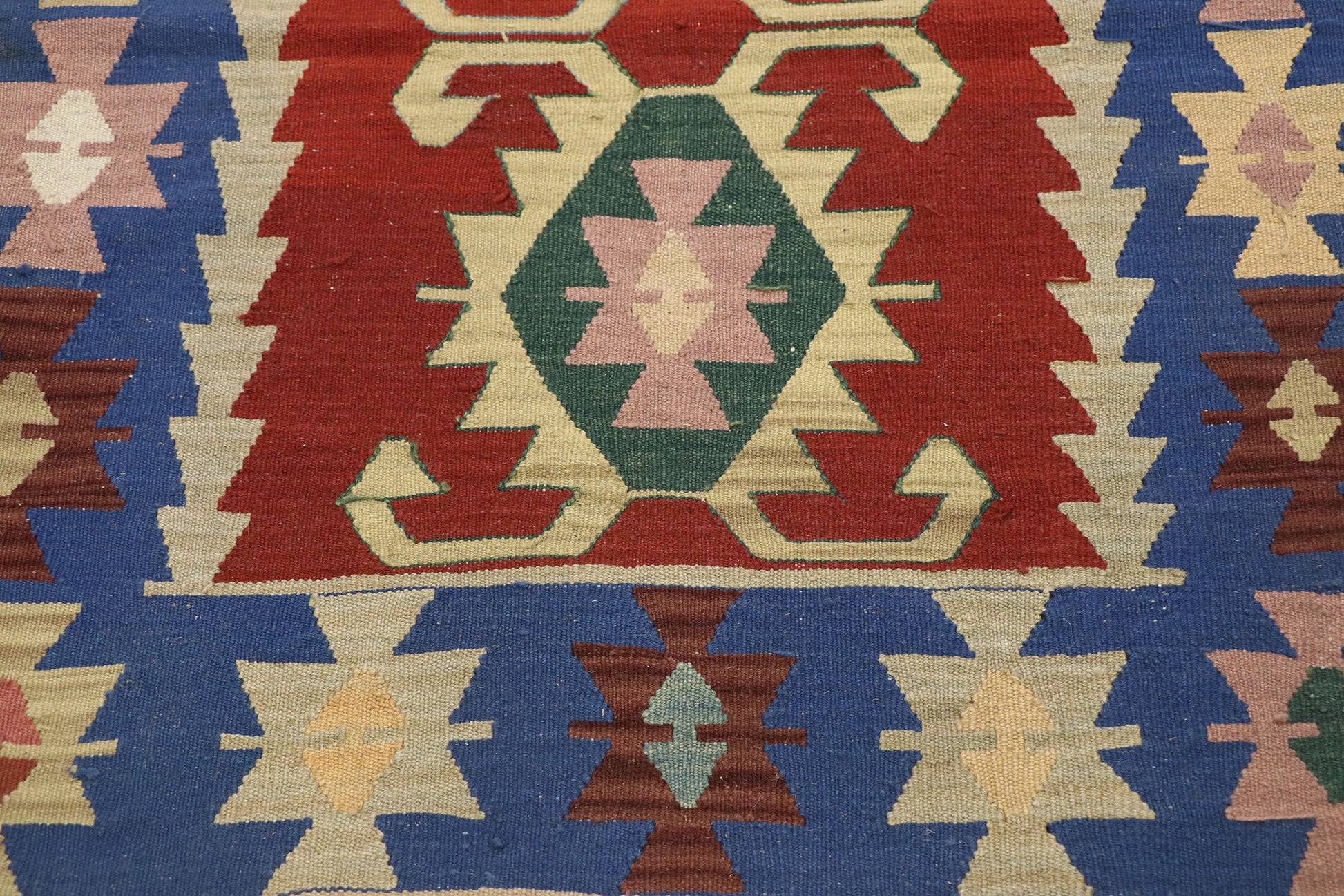 3 x 4 Vintage Persian Shiraz Kilim Rug 77845