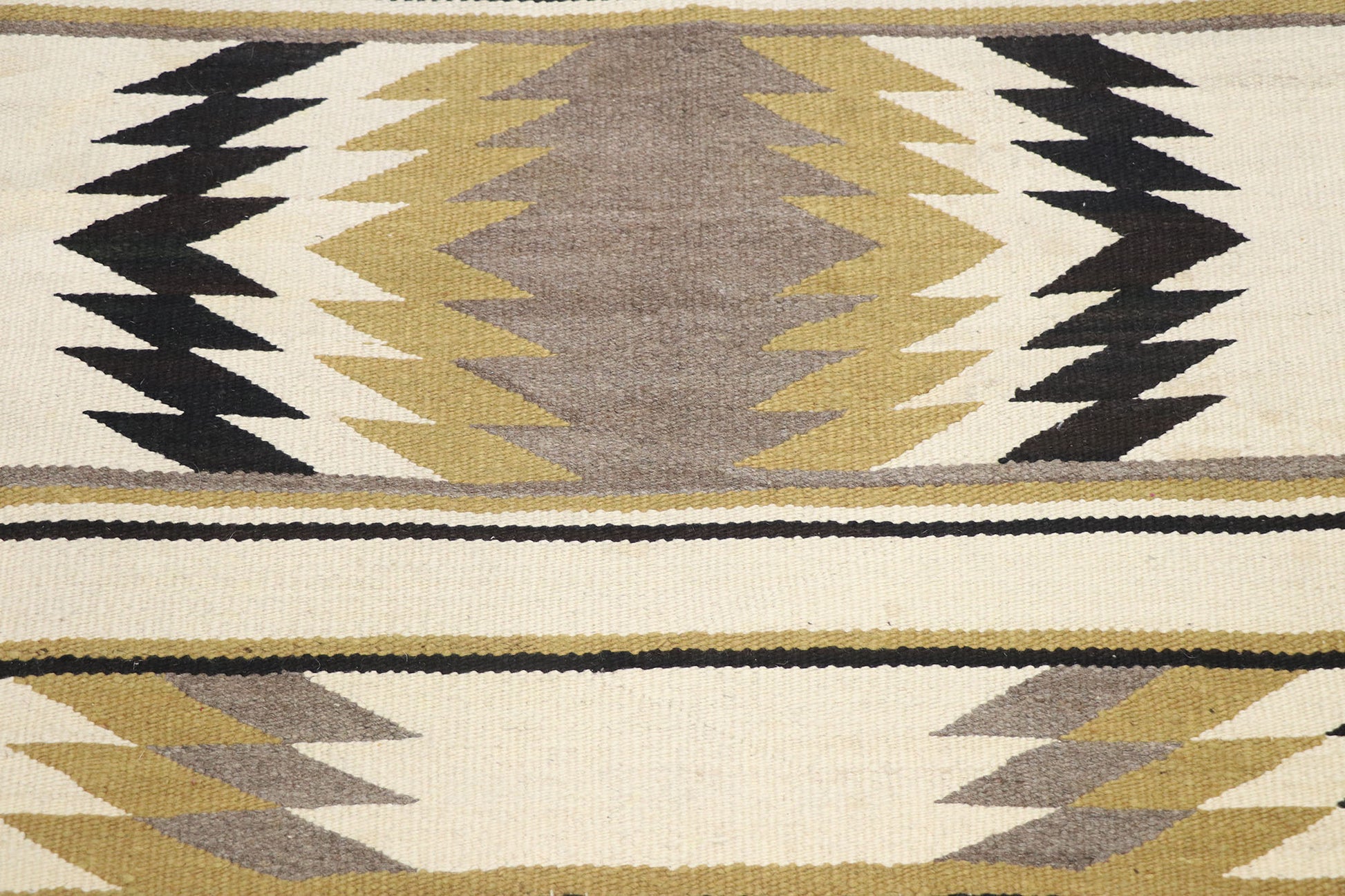 3 x 3 Vintage Eye Dazzler Navajo Rug 77872