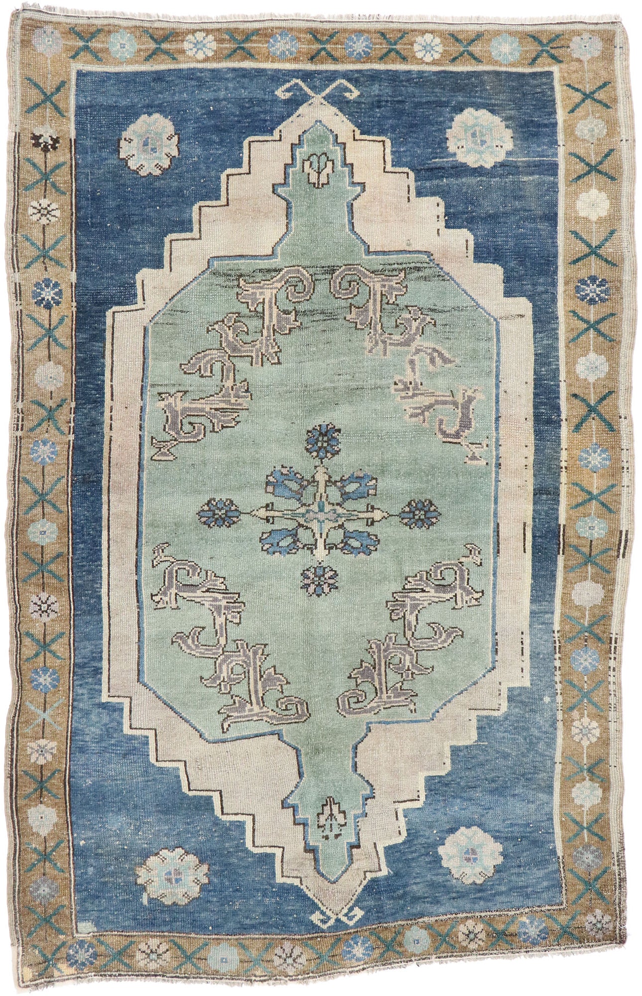 5 x 8 Vintage Turkish Oushak Rug 77927
