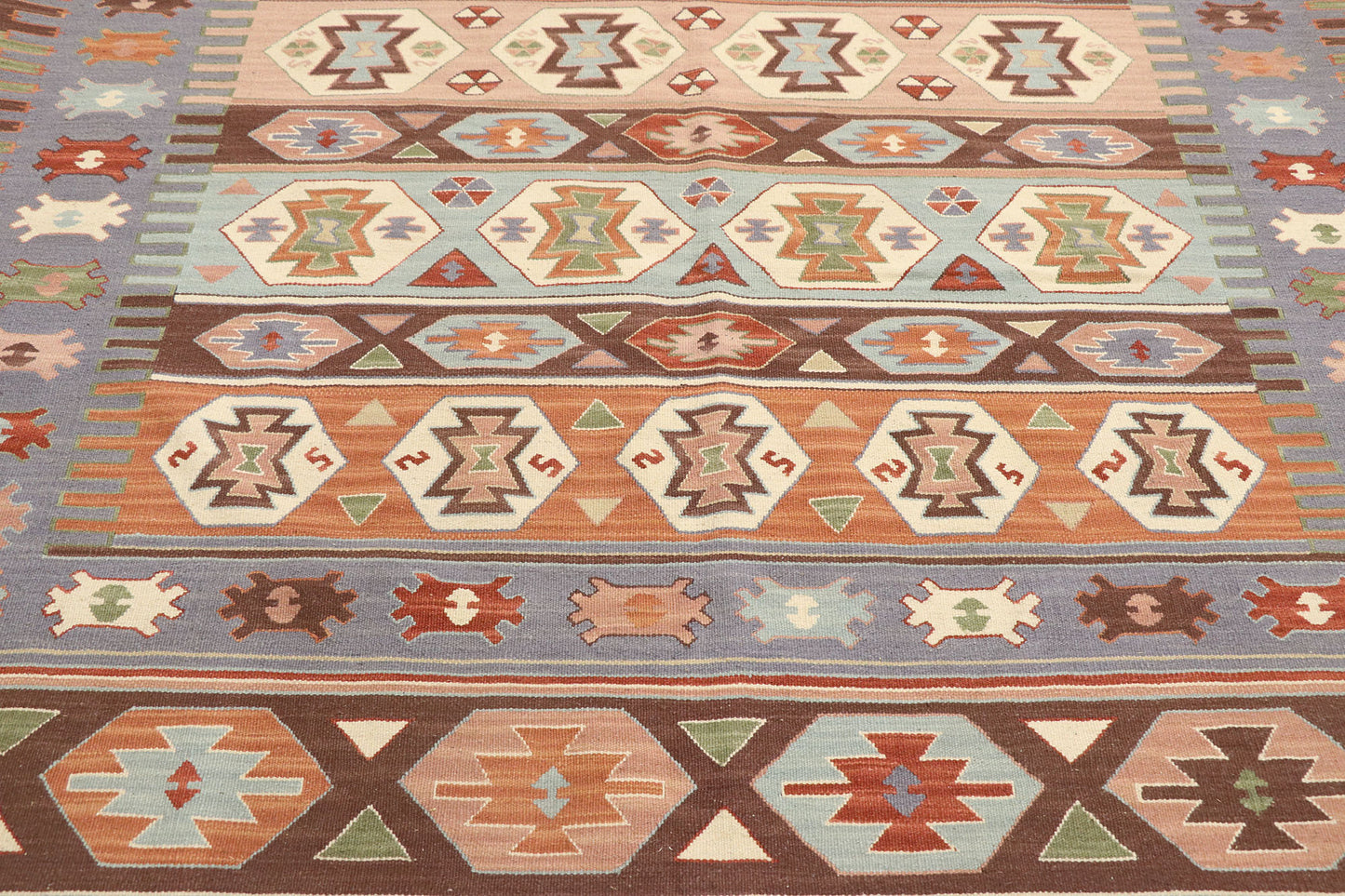 6 x 9 Vintage Persian Shiraz Kilim Rug 77931