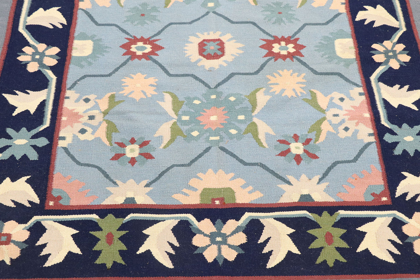 4 x 6 Vintage Romanian Floral Kilim Rug 77954
