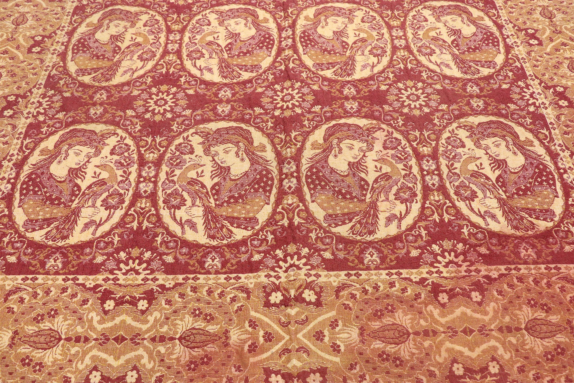 6 x 9 Vintage Persian Pictorial Rug 77960