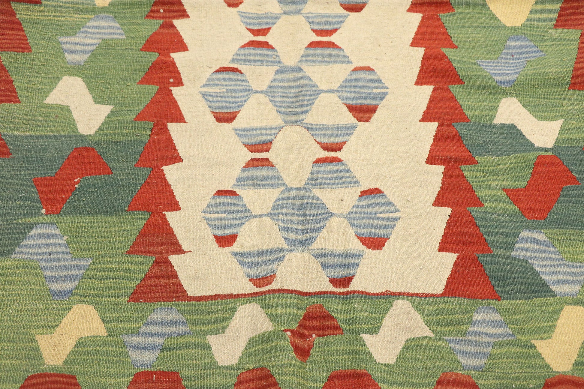 4 x 6 Vintage Persian Shiraz Kilim Rug 77977