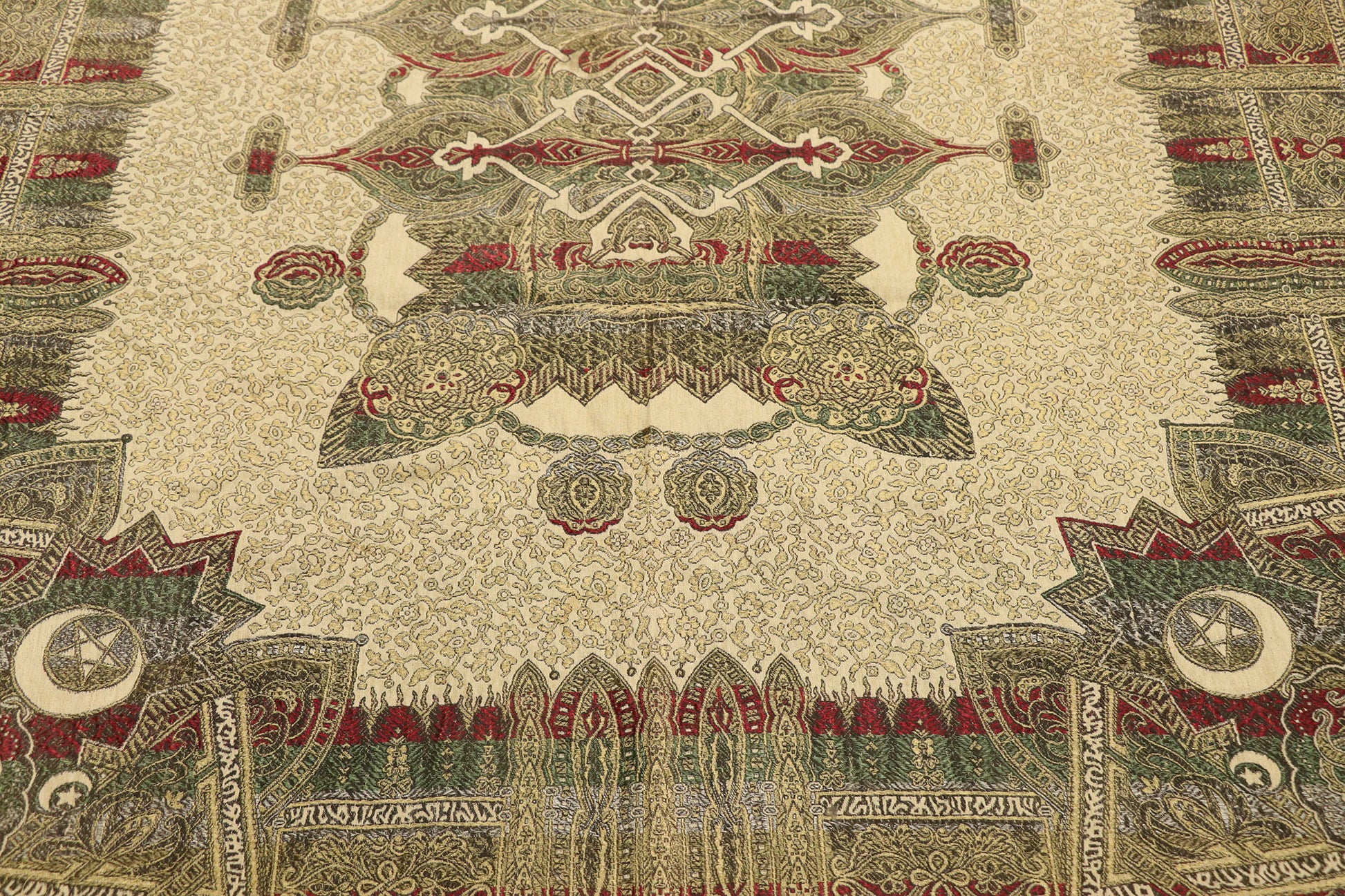 5 x 8 Vintage Granada Spanish Embroidered Textile 77984