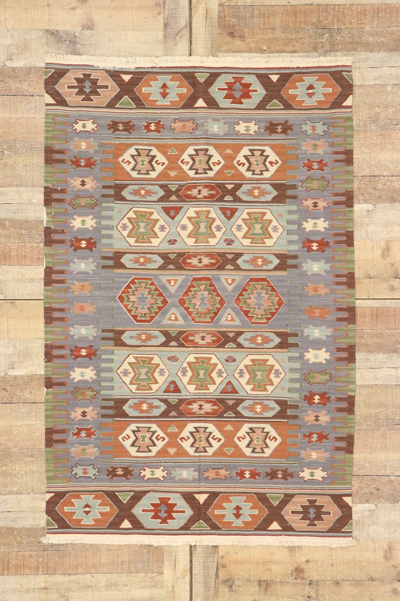 4 x 6 Vintage Persian Shiraz Kilim Rug 77988