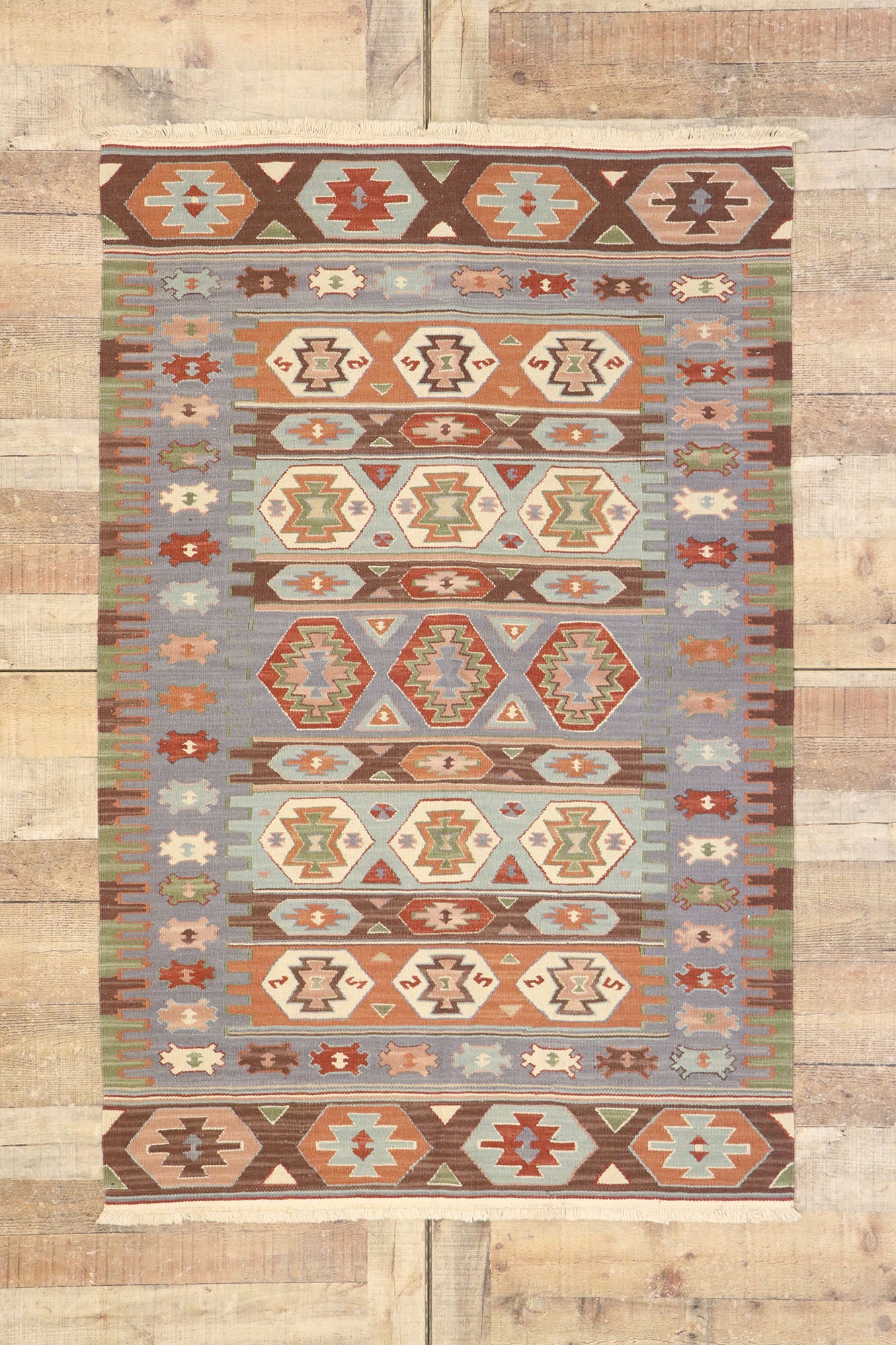4 x 6 Vintage Persian Shiraz Kilim Rug 77992