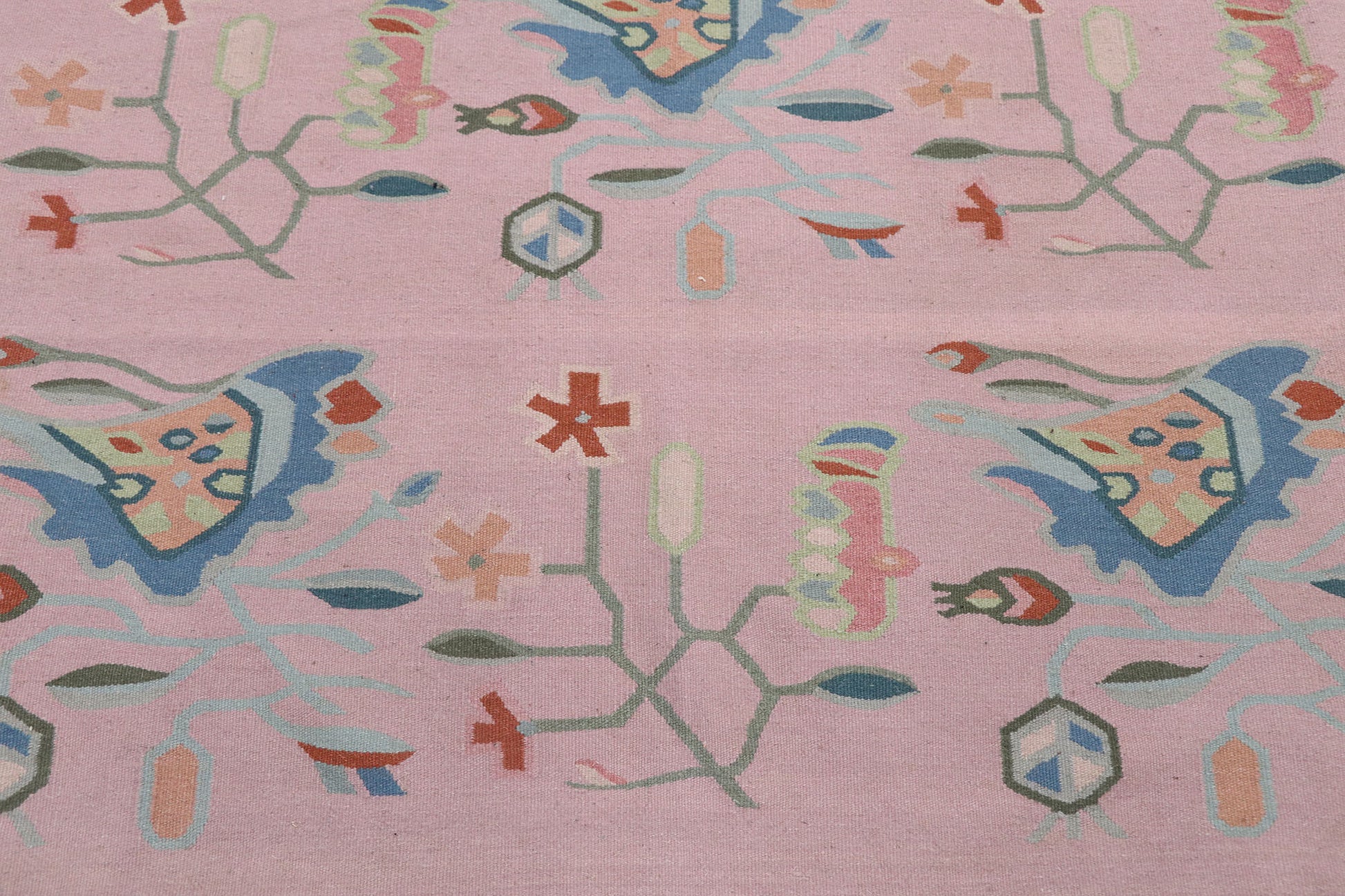 4 x 6 Vintage Romanian Floral Kilim Rug 78034