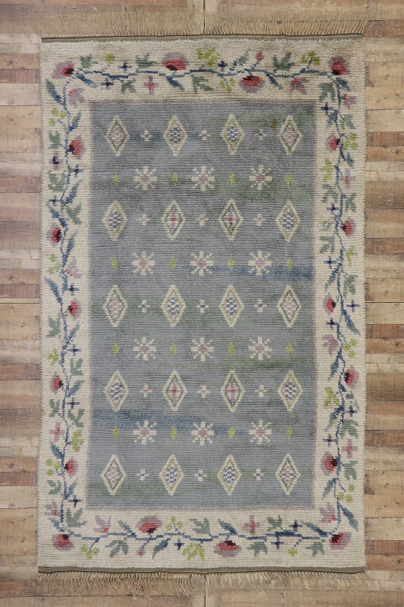 6 x 10 Vintage Swedish Rya Rug 78105