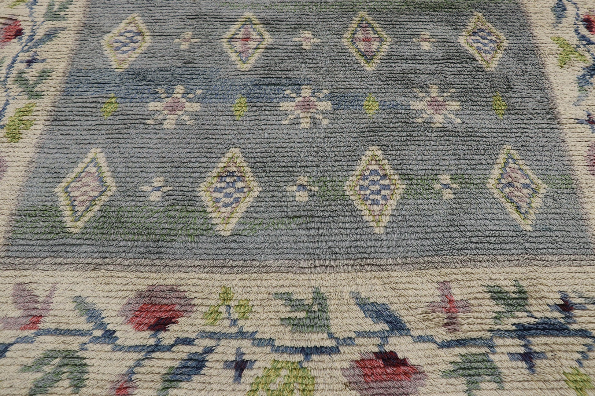 6 x 10 Vintage Swedish Rya Rug 78105