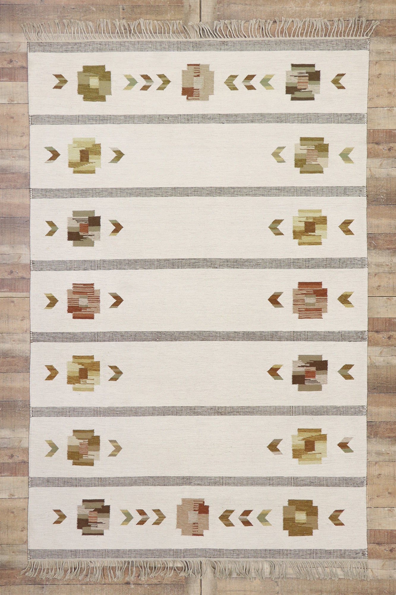 7 x 10 Vintage Neutral Swedish Rollakan Rug 78112