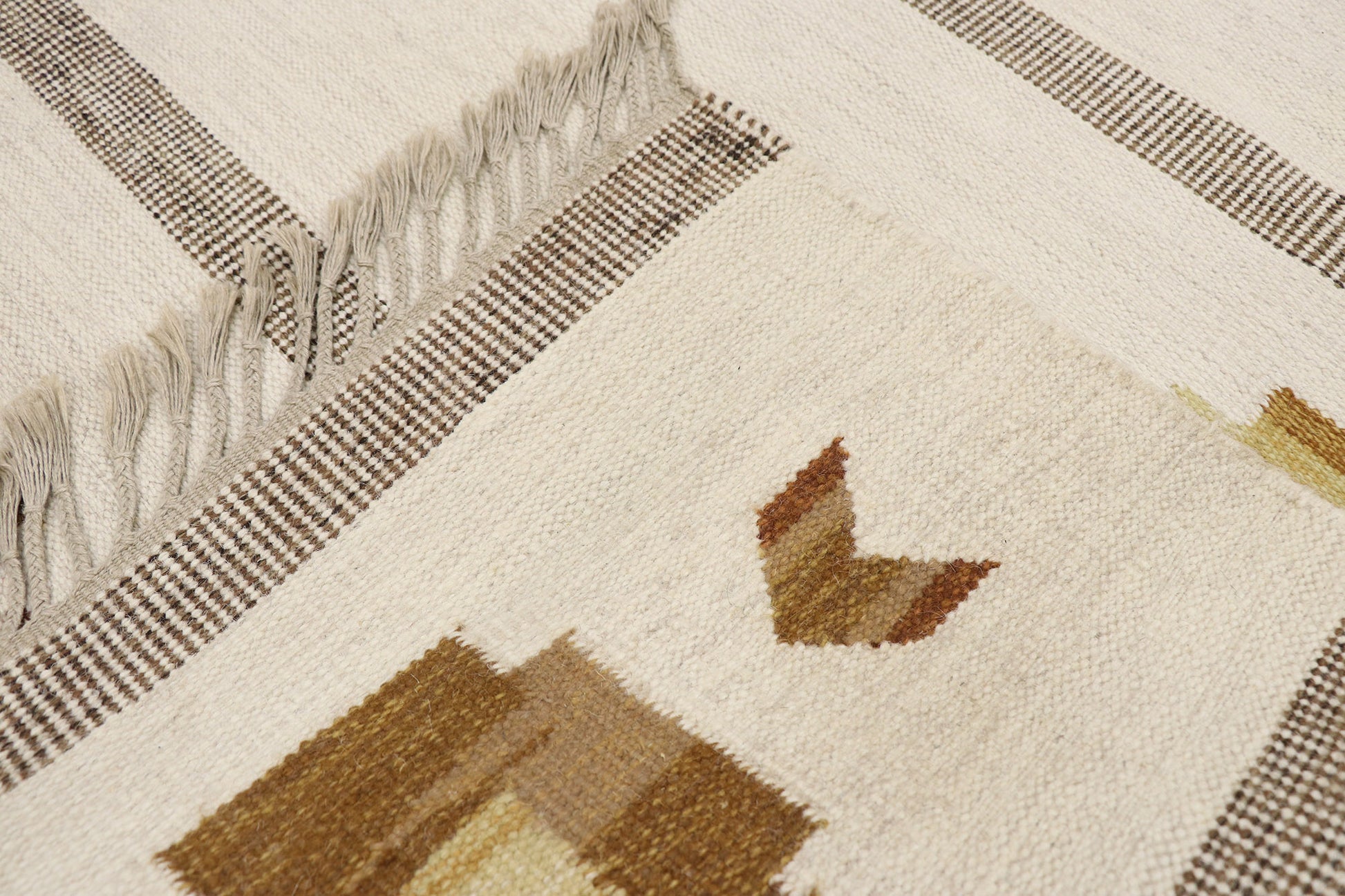 7 x 10 Vintage Neutral Swedish Rollakan Rug 78112