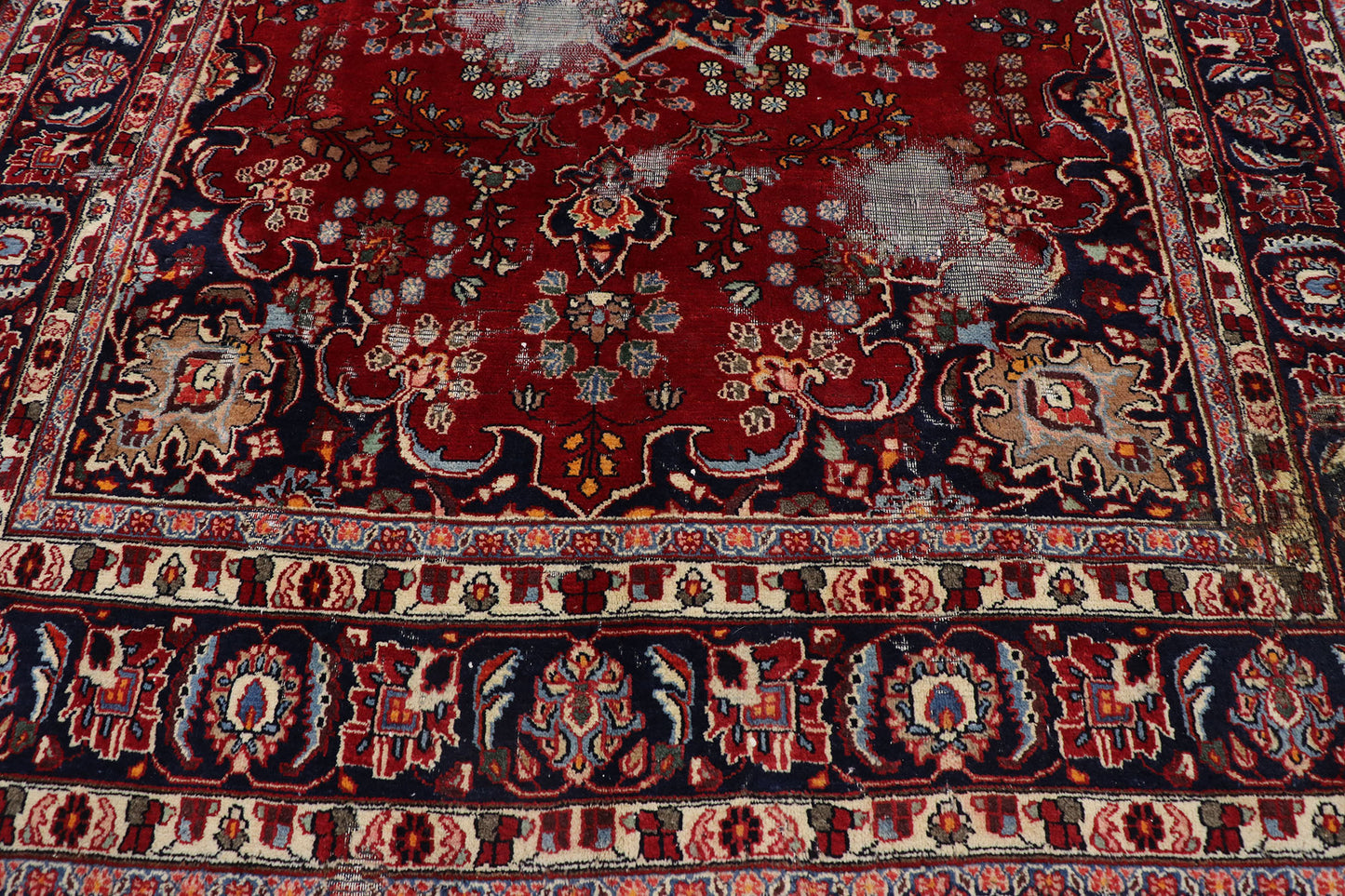7 x 10 Vintage Persian Mashhad Rug 78117