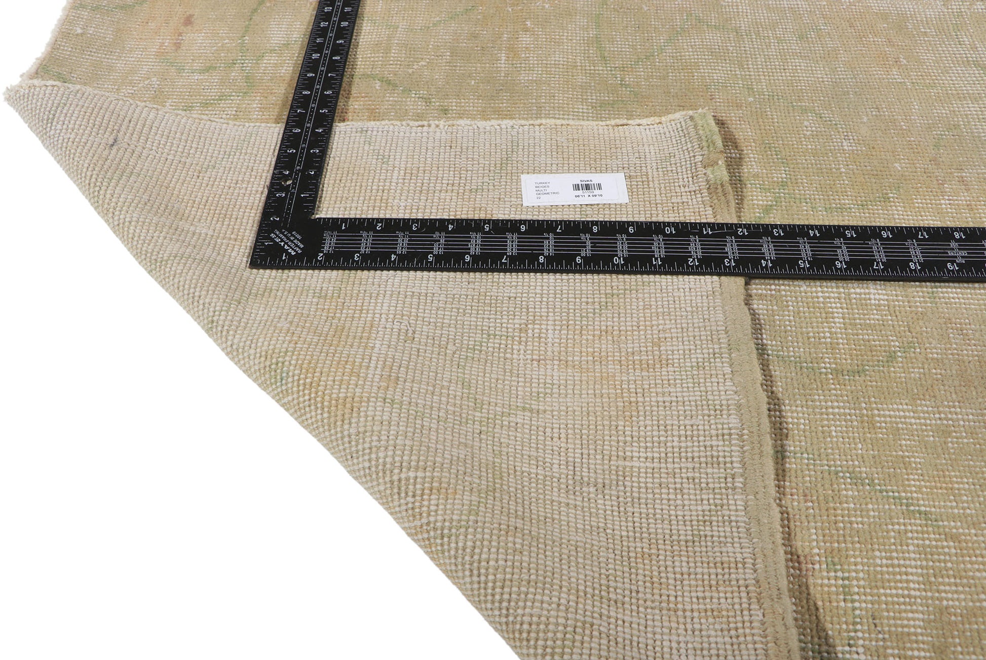 7 x 10 Vintage Sivas Rug 51159