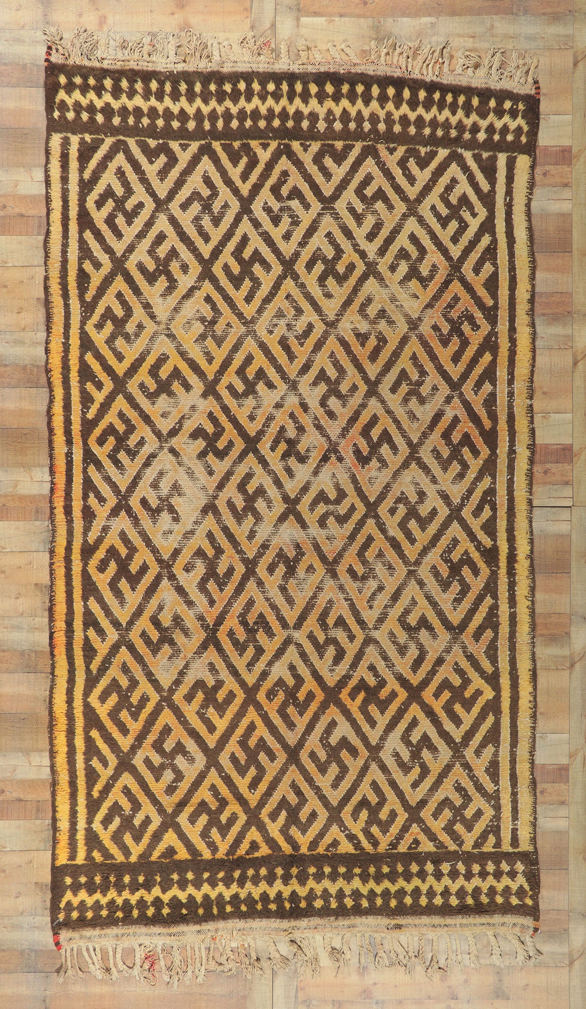 7 x 11 Vintage Taznakht Moroccan Rug 21669