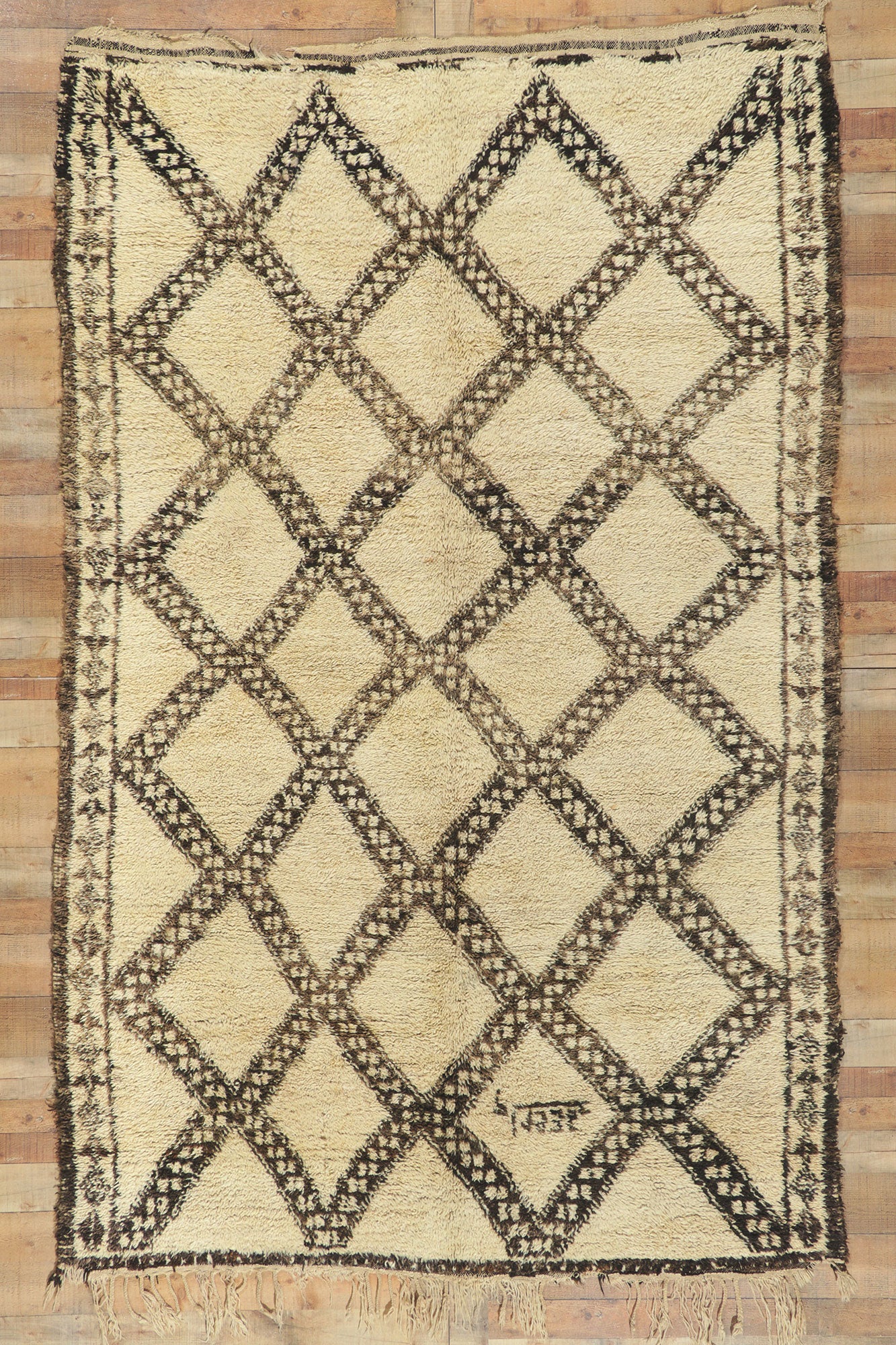 7 x 11 Vintage Moroccan Beni Ourain Rug 78374
