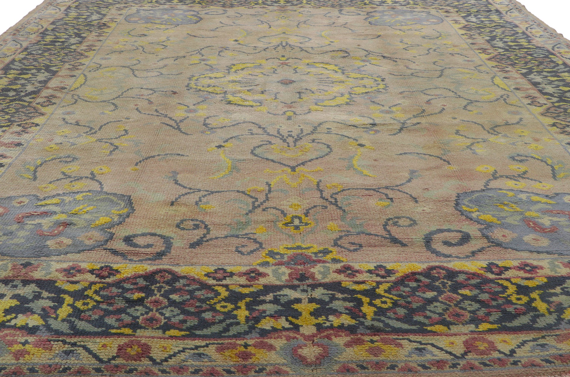 7 x 9 Vintage Turkish Oushak Rug 72323