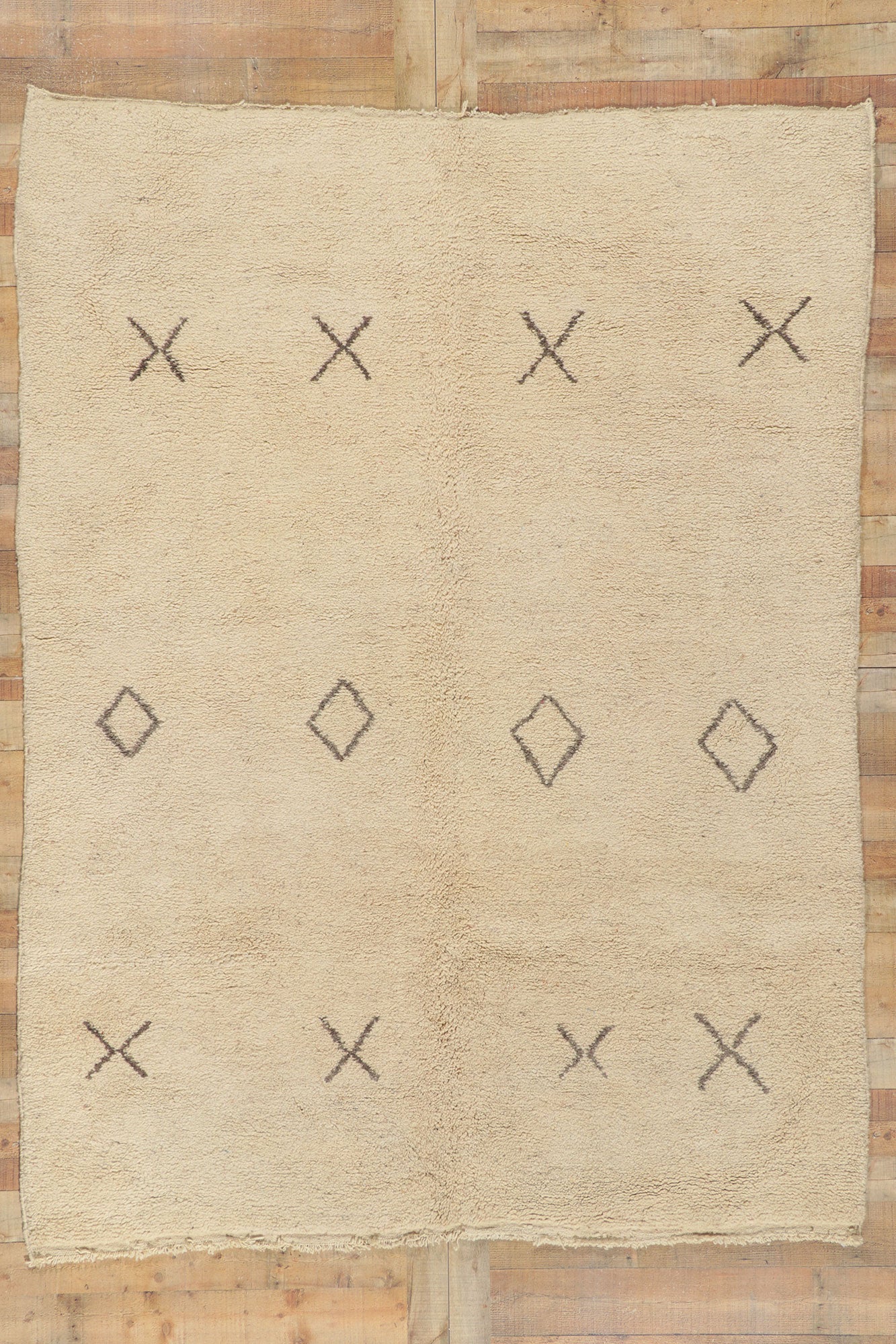 7 x 9 Vintage Moroccan Beni Ourain Rug 78367