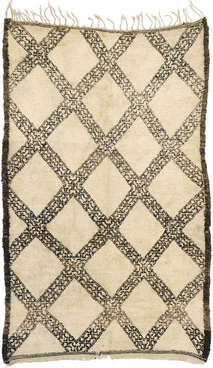 7 x 10 Vintage Moroccan Beni Ourain Rug 20904