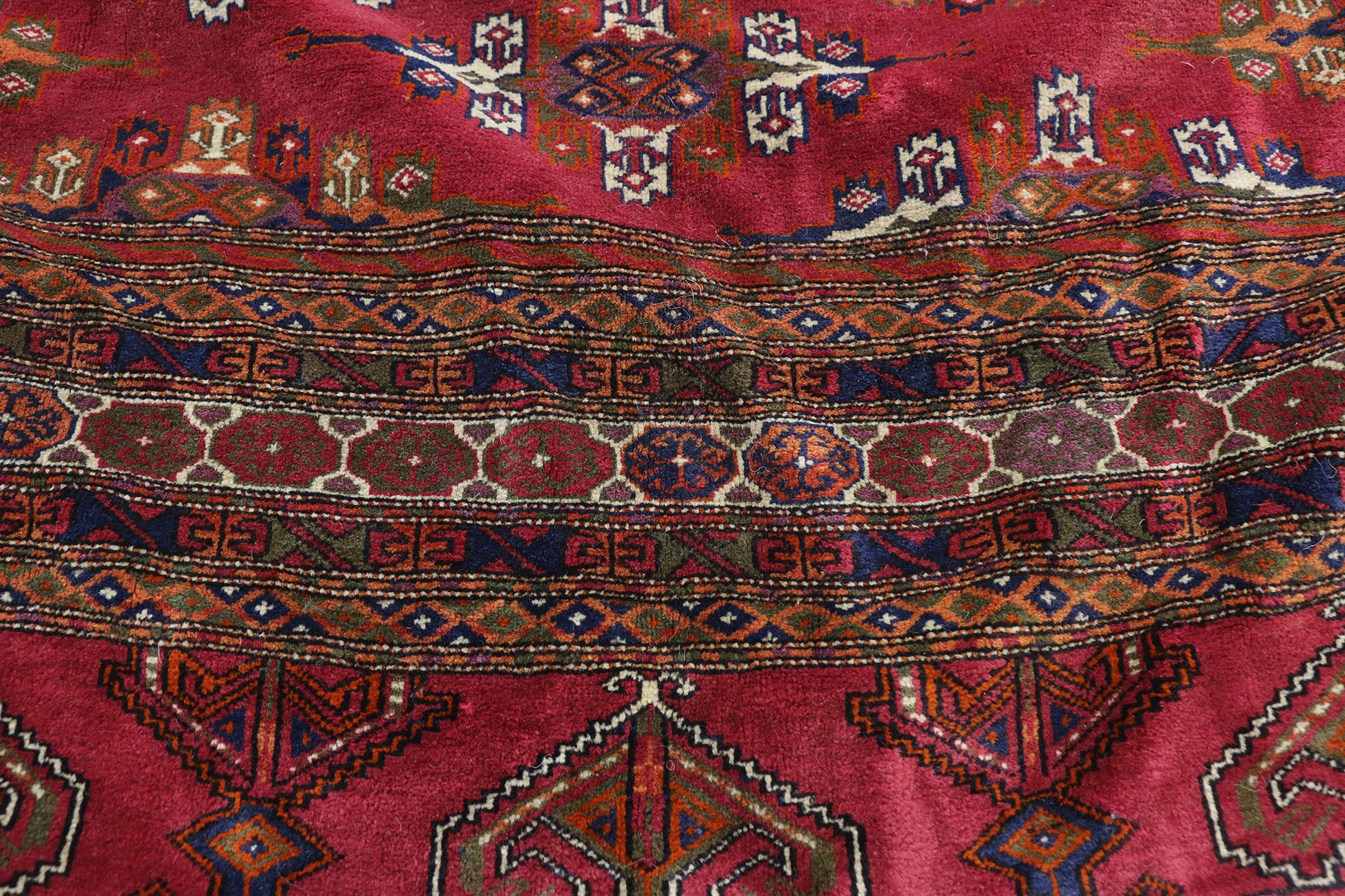7 x 10 Vintage Persian Baluch Rug 20793