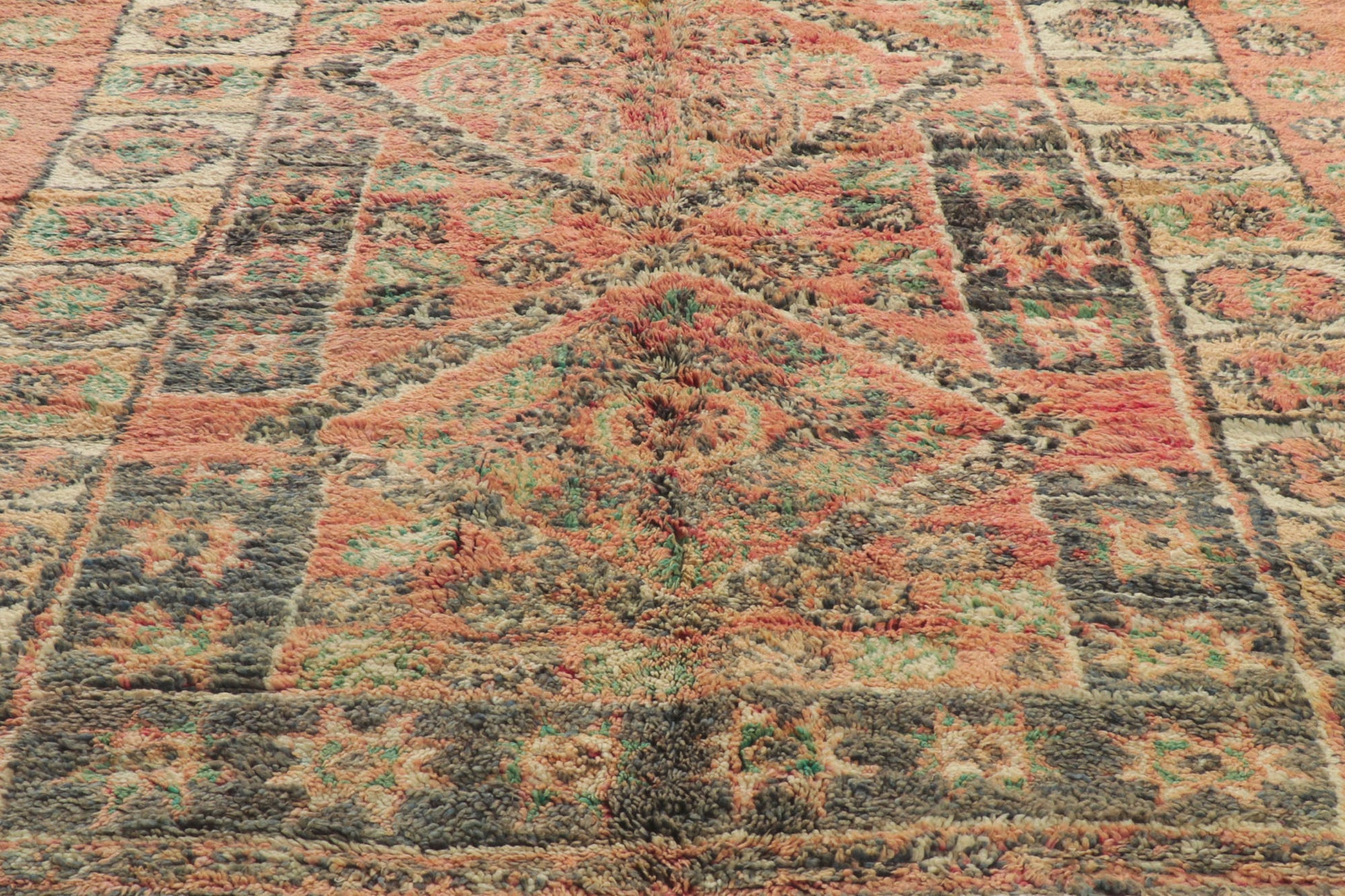 7 x 13 Vintage Beni MGuild Moroccan Rug 21199