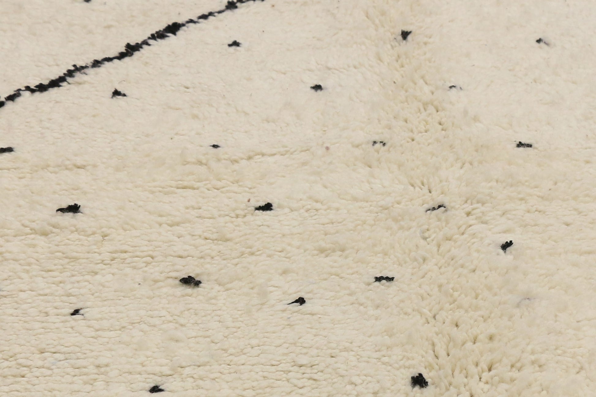 7 x 9 Neutral Moroccan Rug 20788