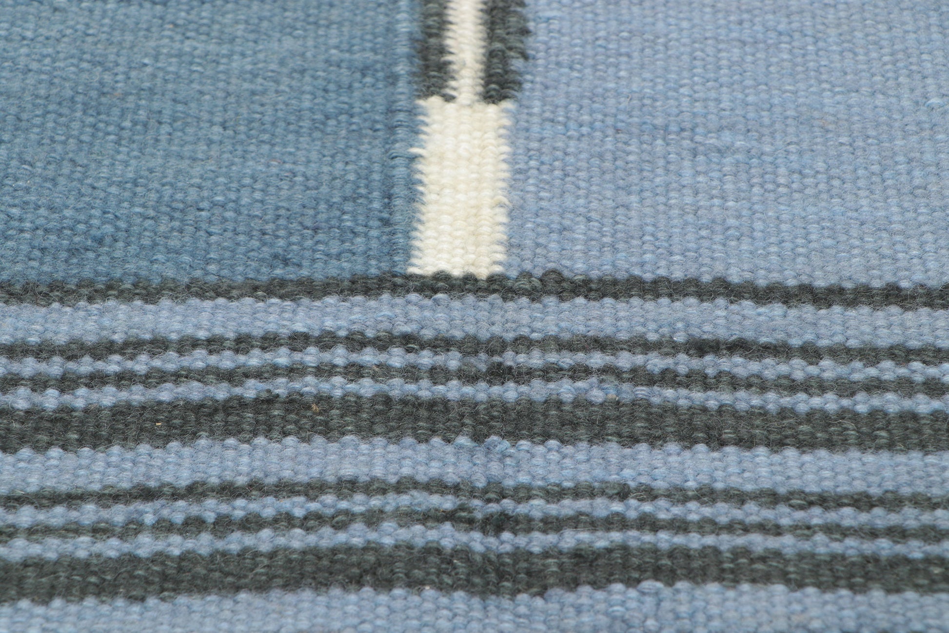 8 x 10 Blue Swedish Inspired Kilim Rug 30939