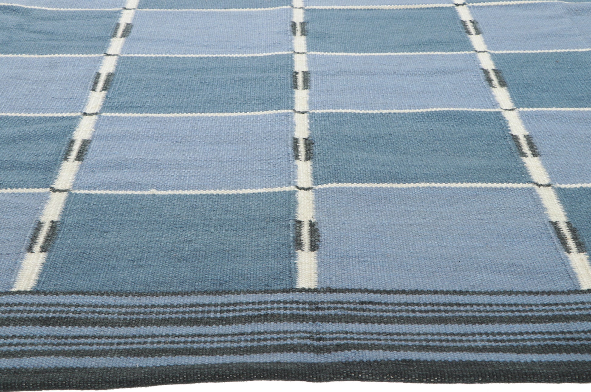 8 x 10 Blue Swedish Inspired Kilim Rug 30939