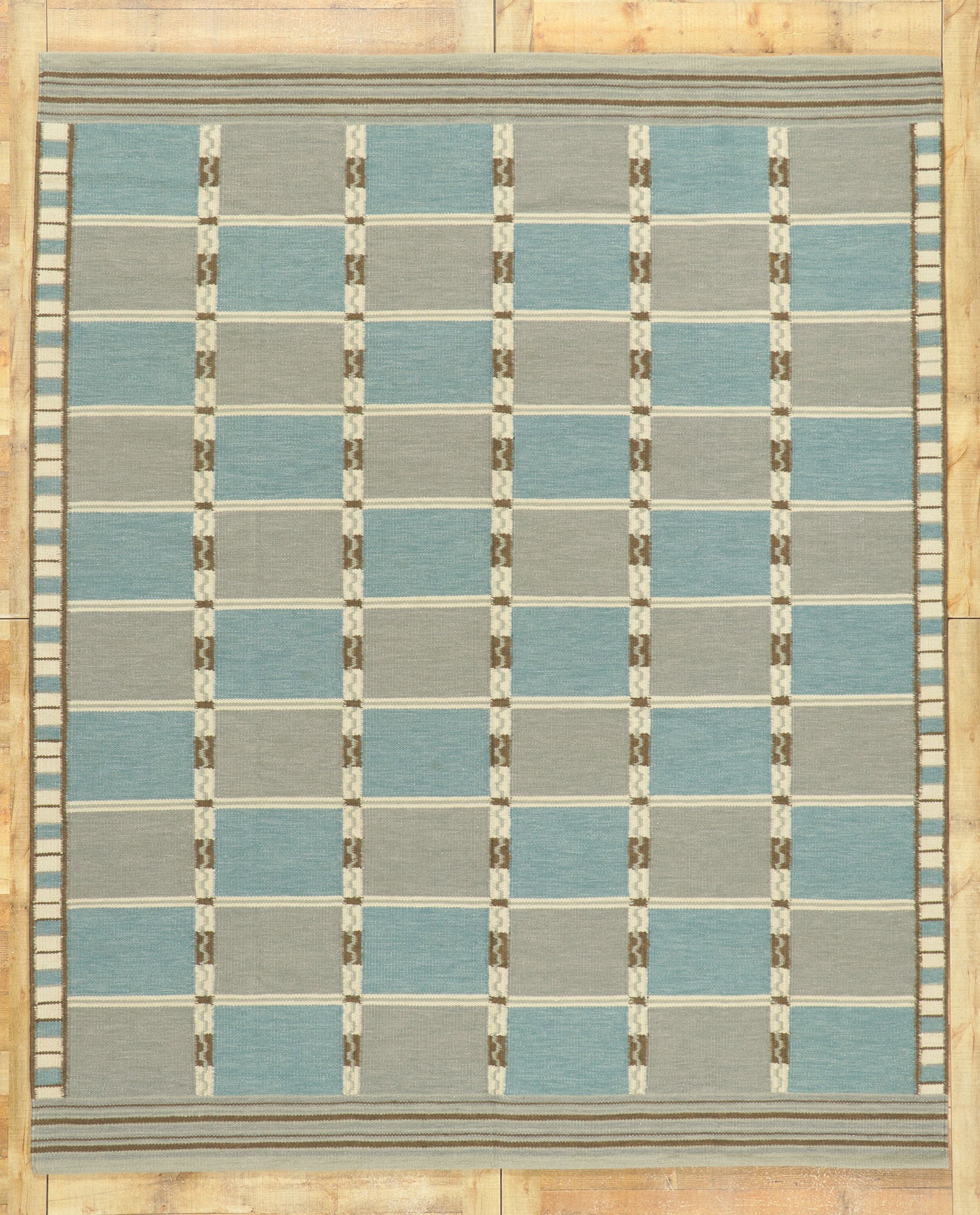 8 x 10 Swedish Inspired Kilim Rug 30935