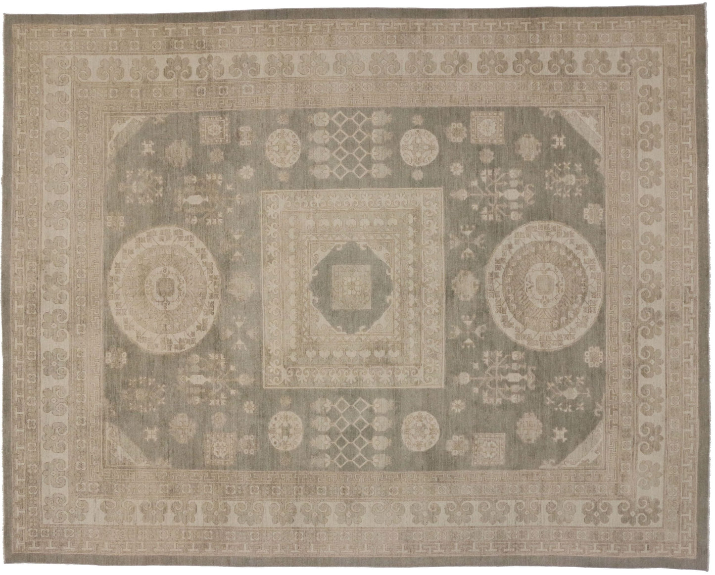 9 x 11 Pakistani Rug 80011