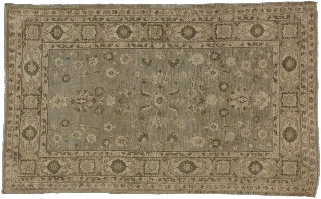 4 x 7 Pakistani Rug 80043