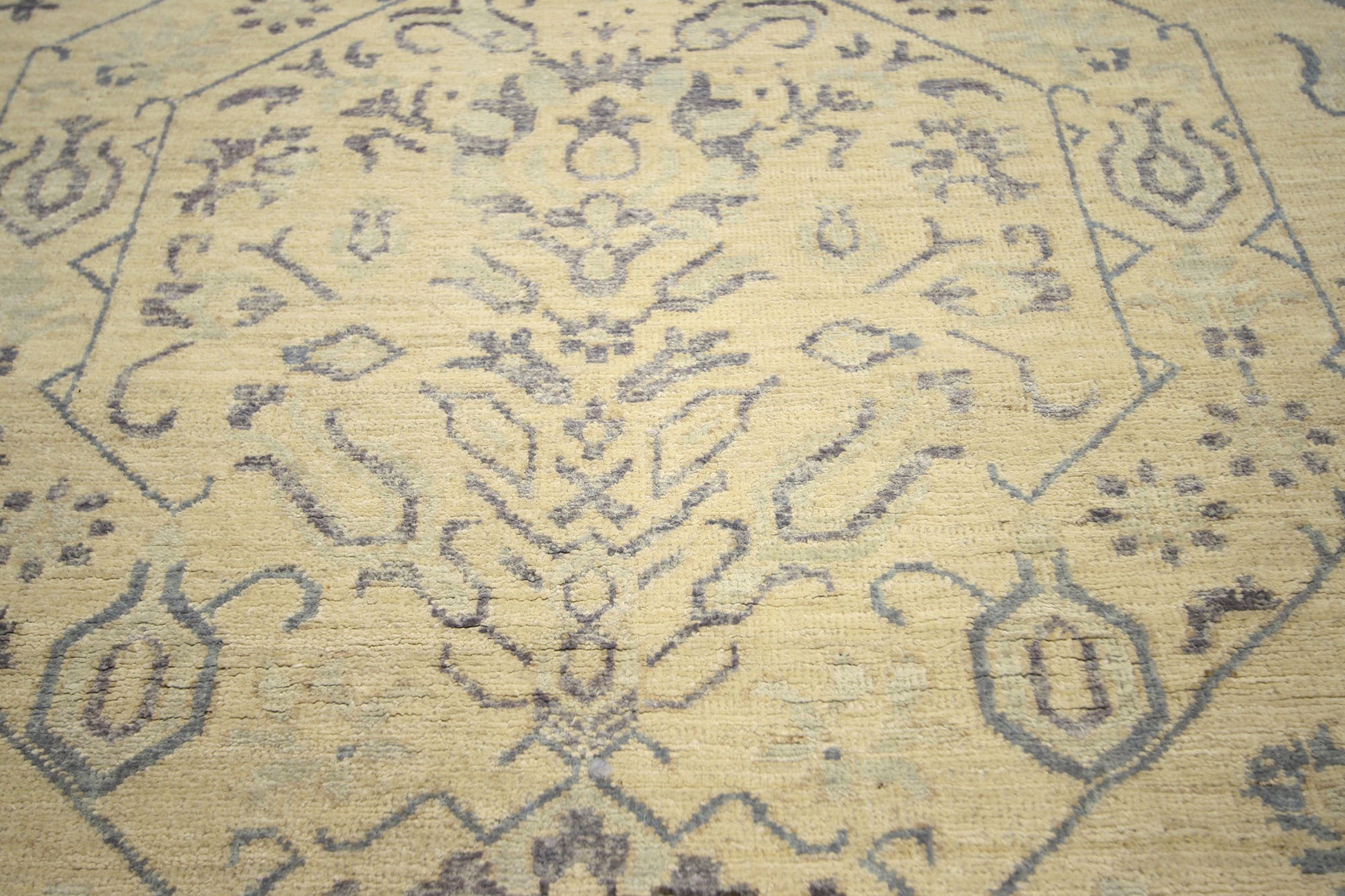 3 x 11 Transitional Hallway Runner 80224