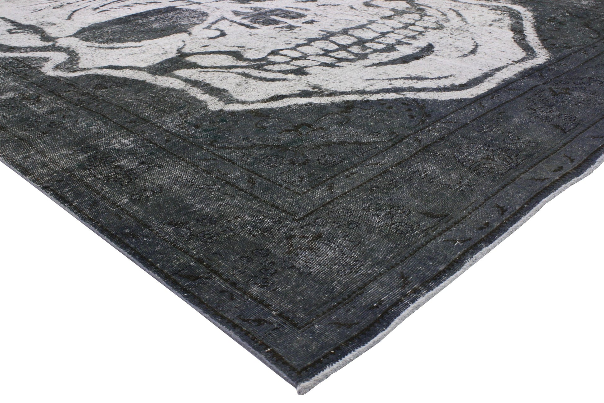 8 x 11 Vintage Overdyed Skull Rug 80277