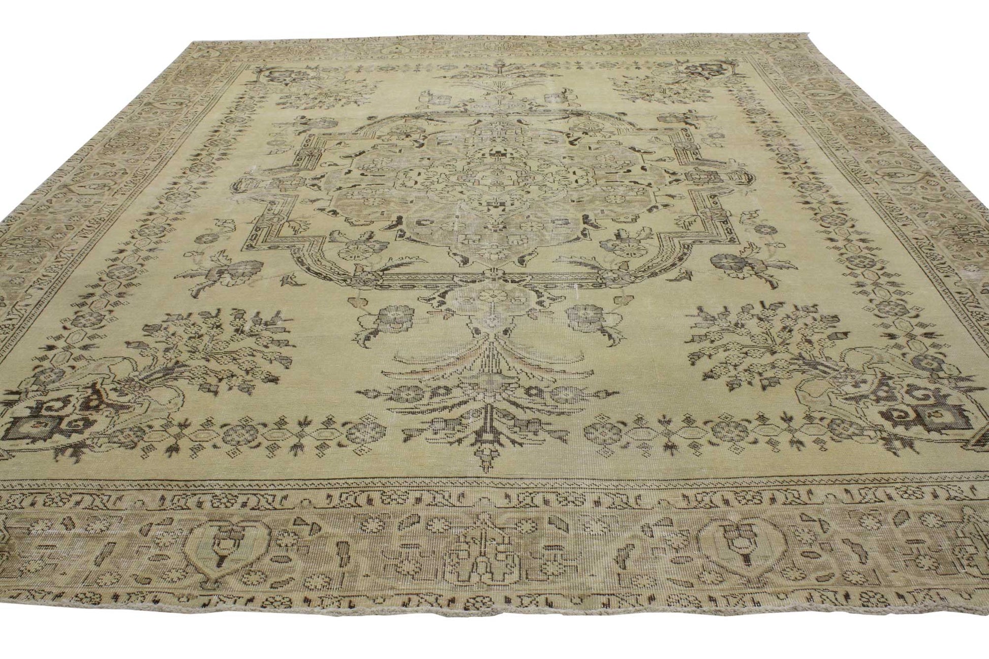 10 x 12 Vintage Tabriz Rug 80301