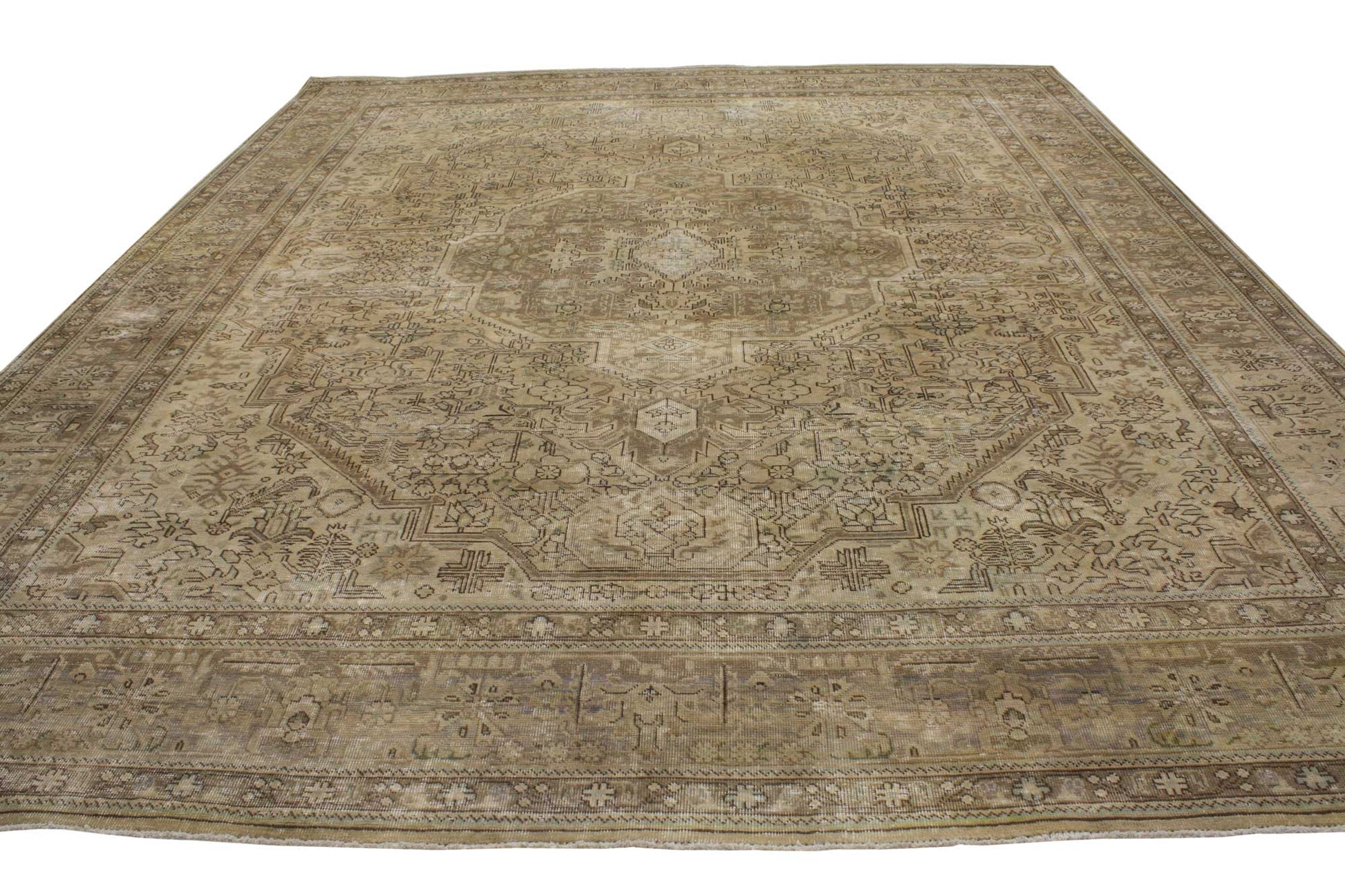 10 x 13 Vintage Tabriz Rug 80315