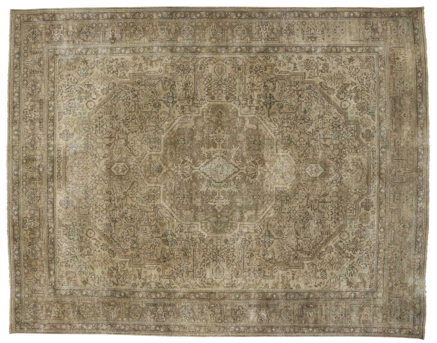 10 x 13 Vintage Tabriz Rug 80315