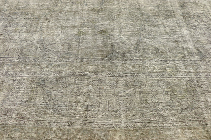 11 x 15 Distressed Persian Rug 80320