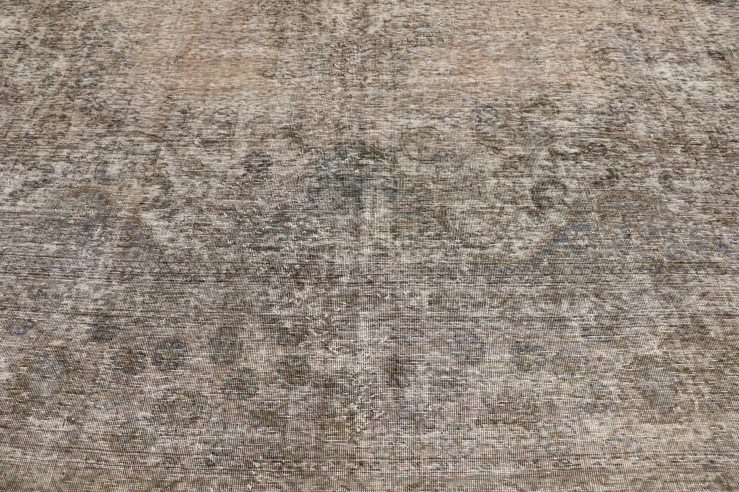 11 x 14 Distressed Vintage Persian Tabriz Rug 80322