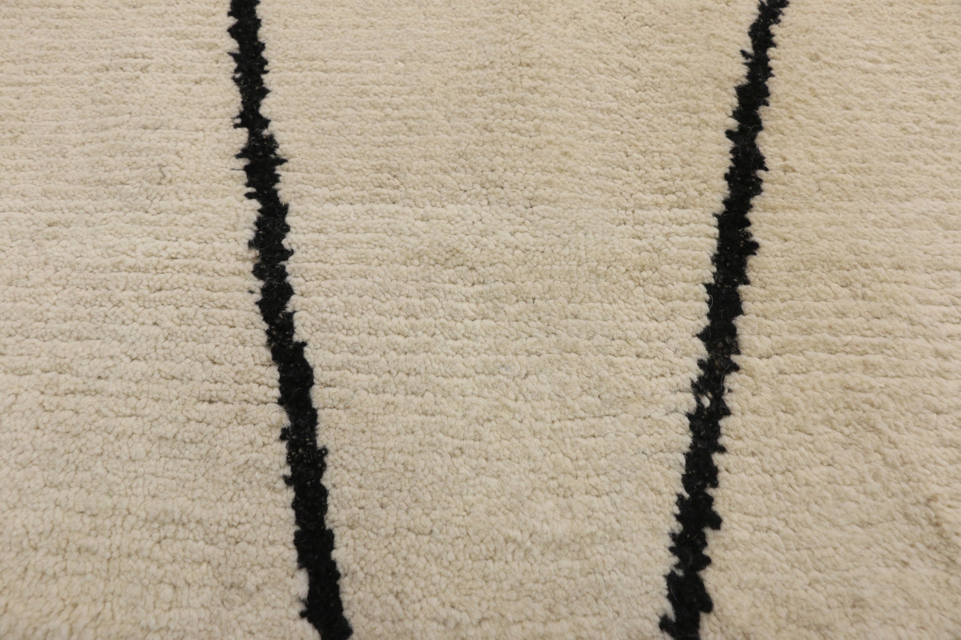 10 x 14 Modern Moroccan Area Rug 80514