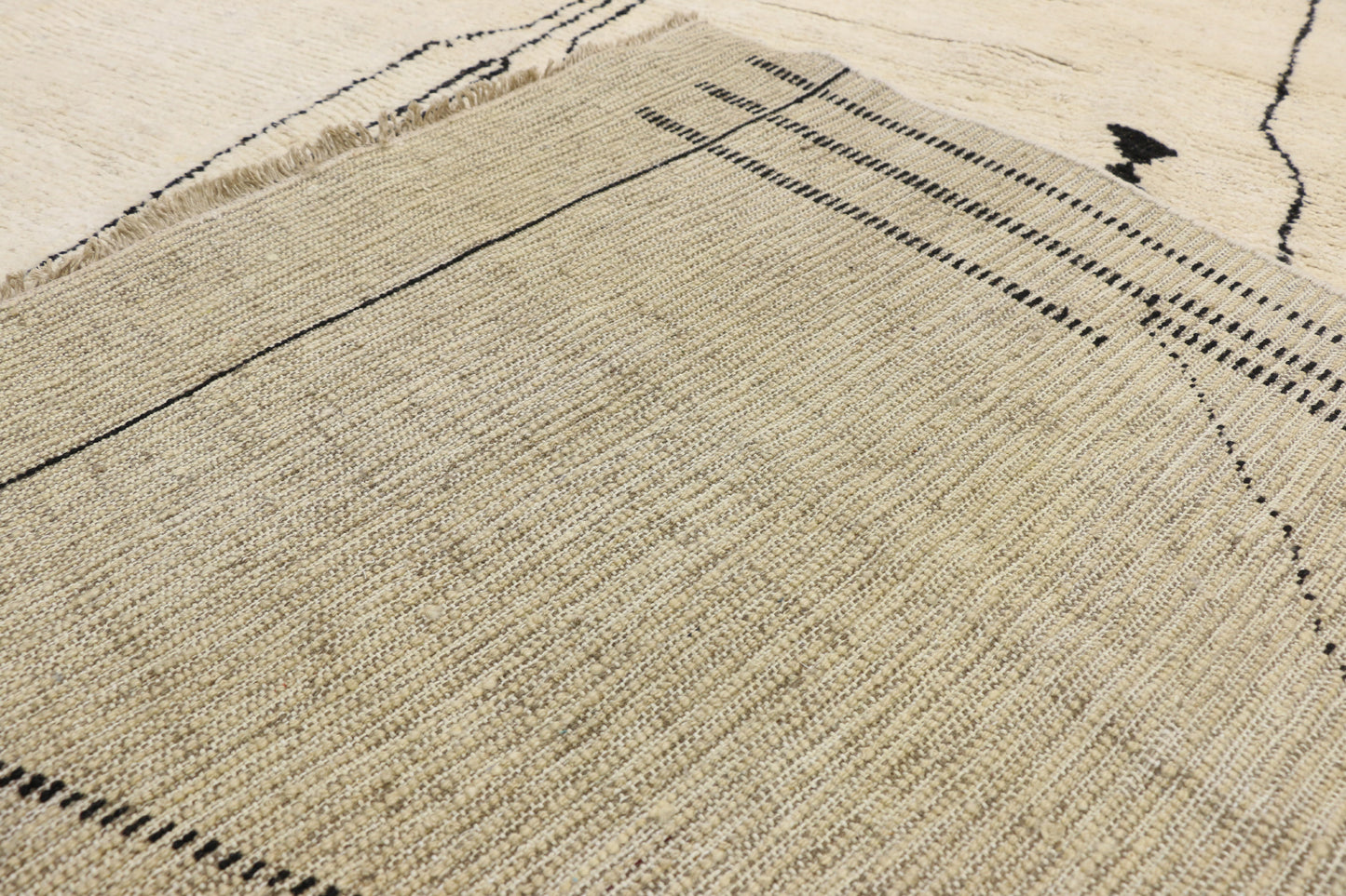 10 x 14 Moroccan Rug 80521