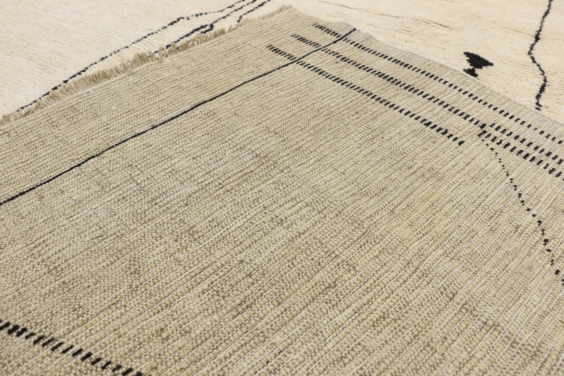 10 x 14 Moroccan Rug 80521
