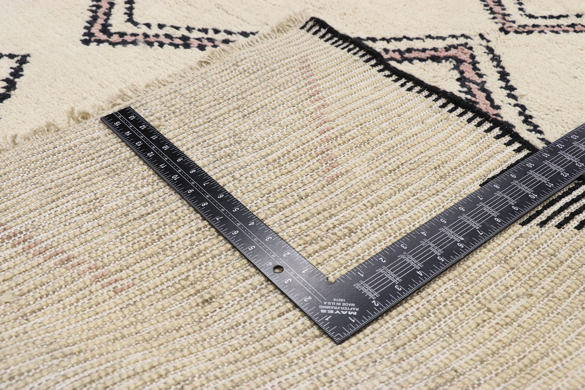 10 x 14 Contemporary Moroccan Area Rug 80542