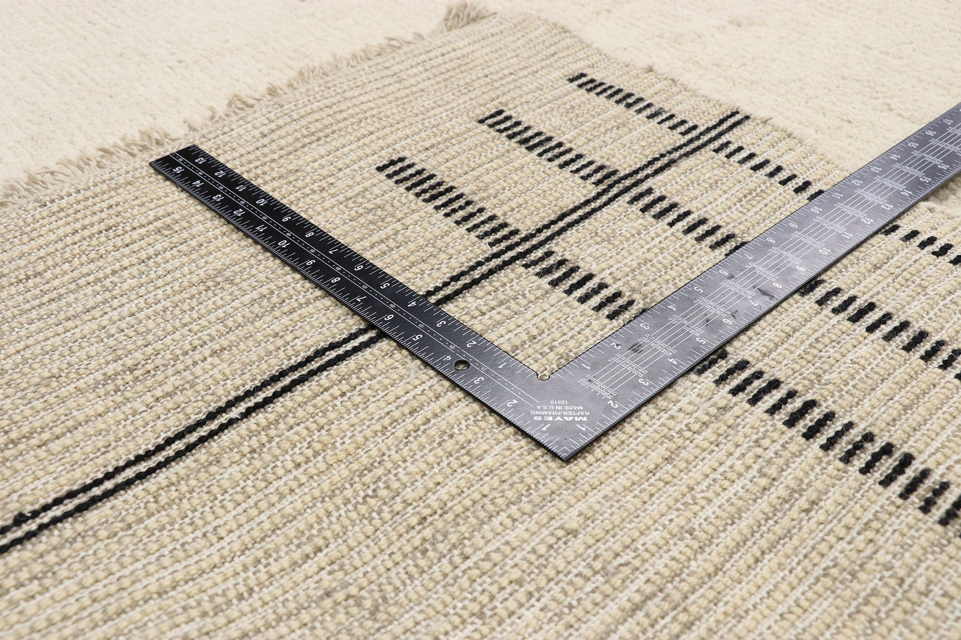 12 x 16 Contemporary Moroccan Area Rug 80546