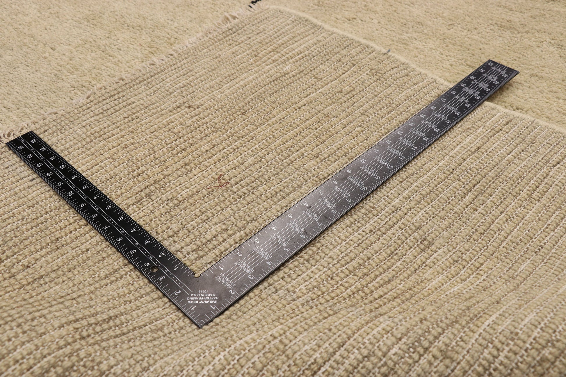 9 x 15 Contemporary Moroccan Rug 80570