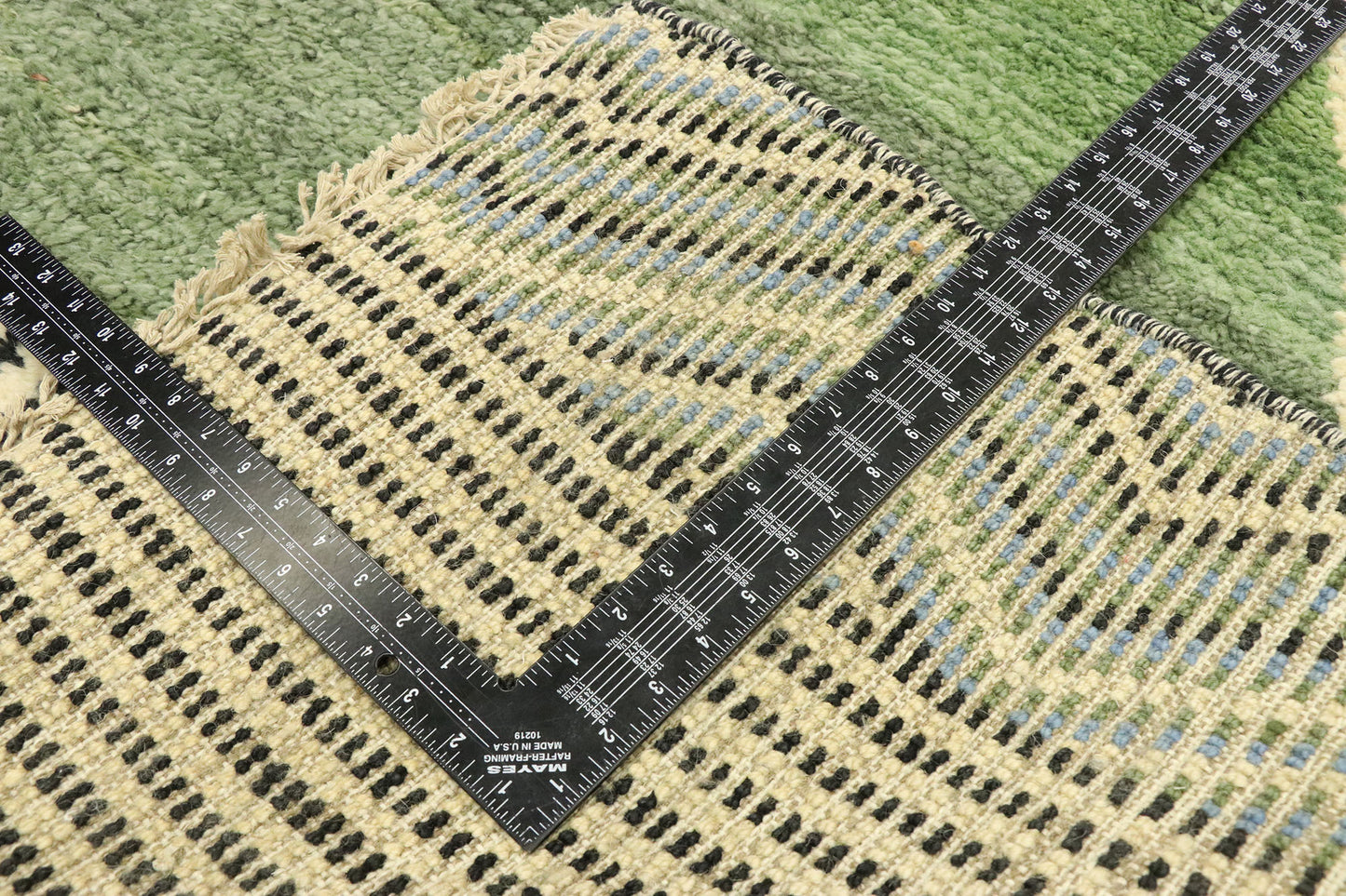 10 x 14 Contemporary Moroccan Rug 80580