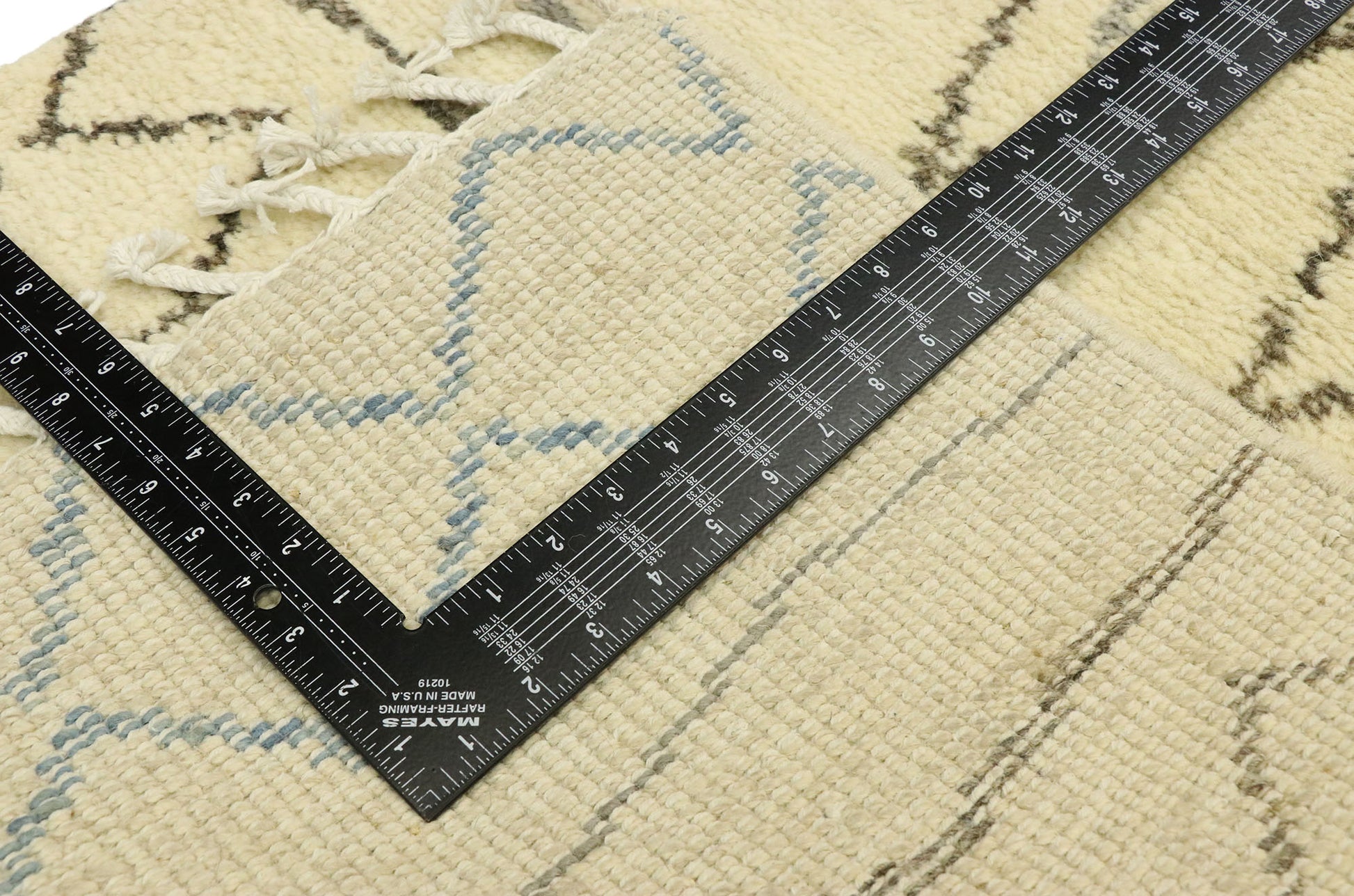 3 x 13 Contemporary Moroccan Runner 80613