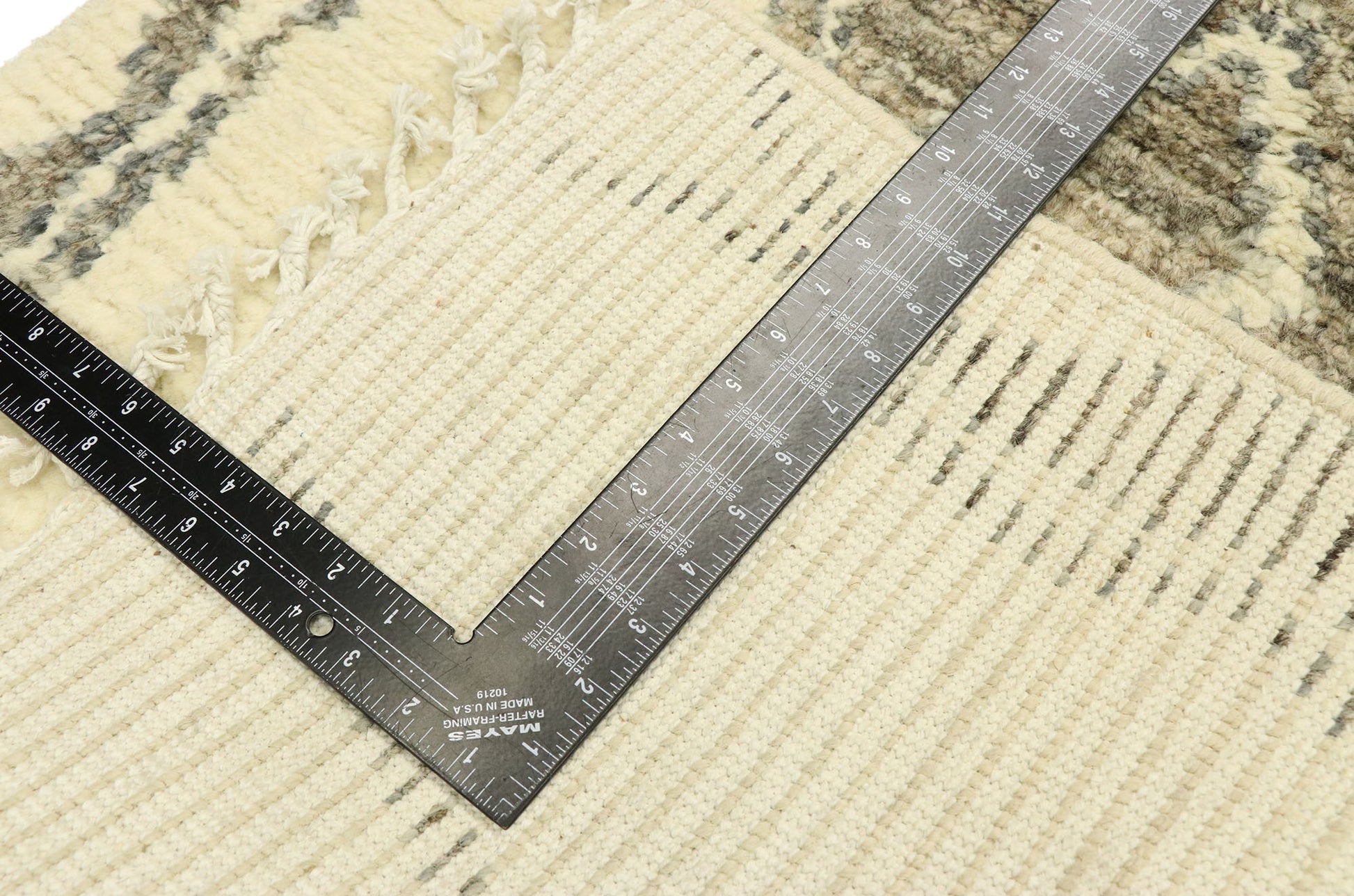 3 x 12 Contemporary Moroccan Runner 80616