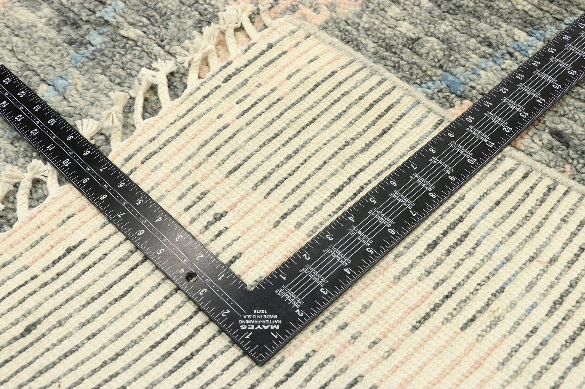 9 x 13 Modern Moroccan Rug 80632