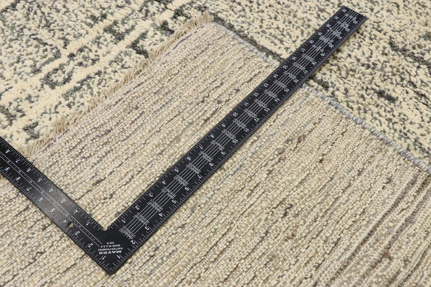 10 x 14 Contemporary Moroccan Rug 80645