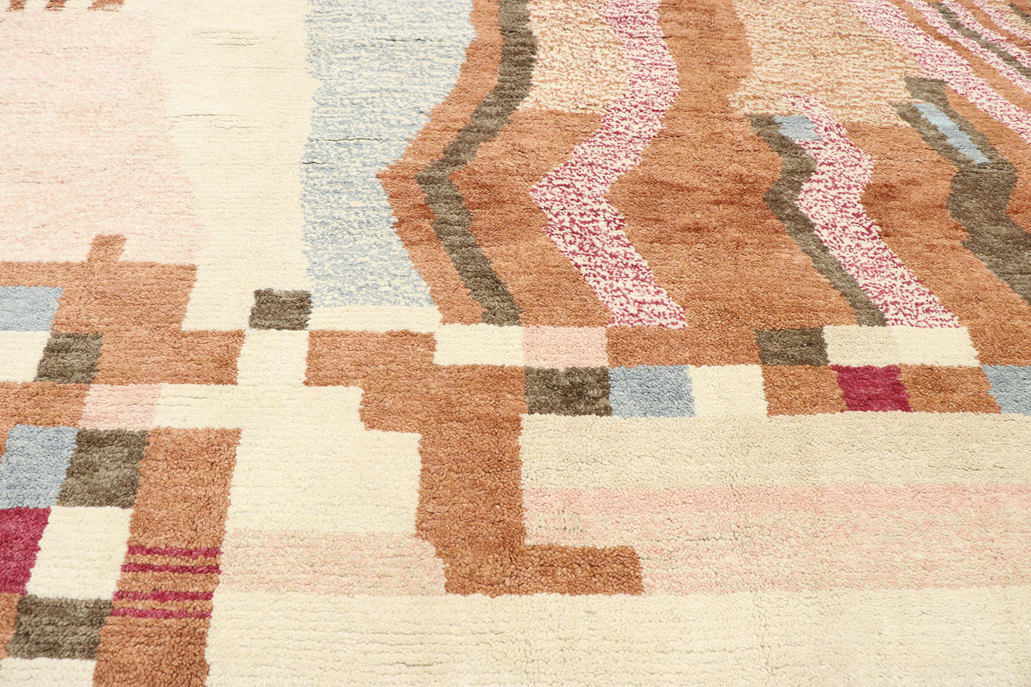 10 x 14 Colorful Pink Moroccan Rug 80664